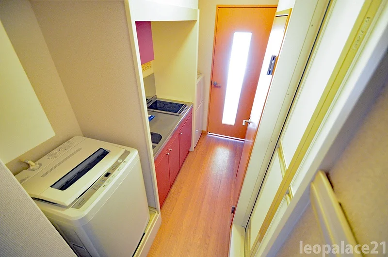 設備・使用は号室により異なる為、現況を優先致します。