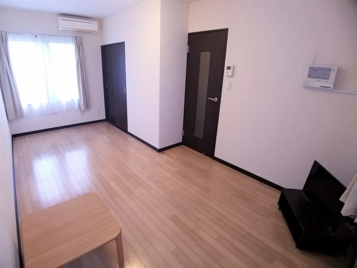 設備・使用は号室により異なる為、現況を優先致します。