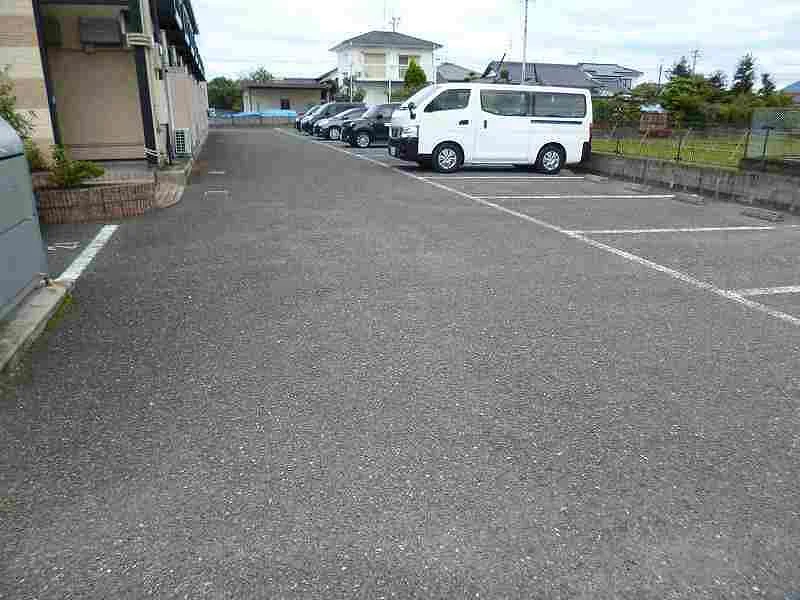 写真と現状が異なる場合は現状を優先します。