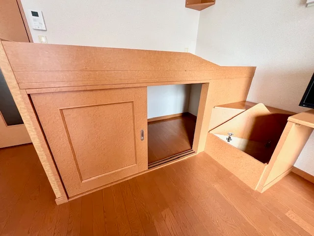 設備・使用は号室により異なる為、現状を優先いたします