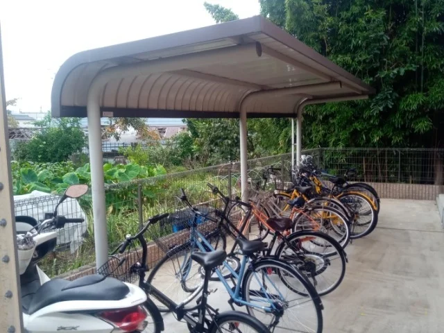 実際のお部屋と異なる場合がございます。