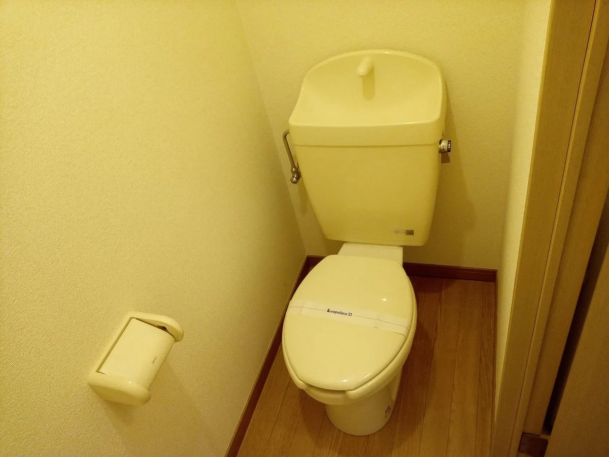 設備・使用は号室により異なる為、現況を優先致します。