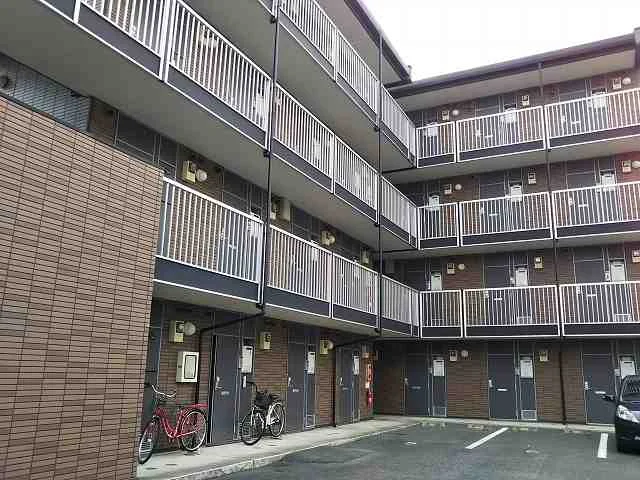 写真と現状が異なる場合は現状を優先します。