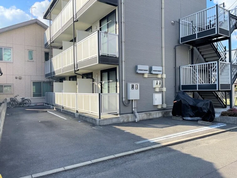 備品や設備仕様は号室等により異なります現地をご確認下さい。