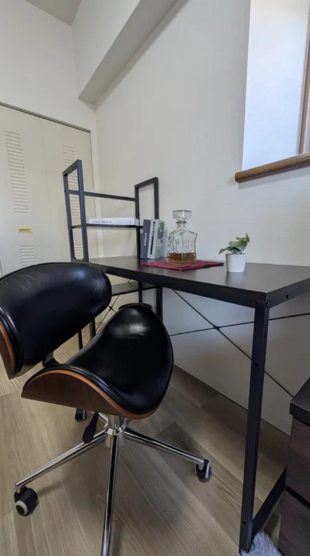 デスク・チェア完備♪