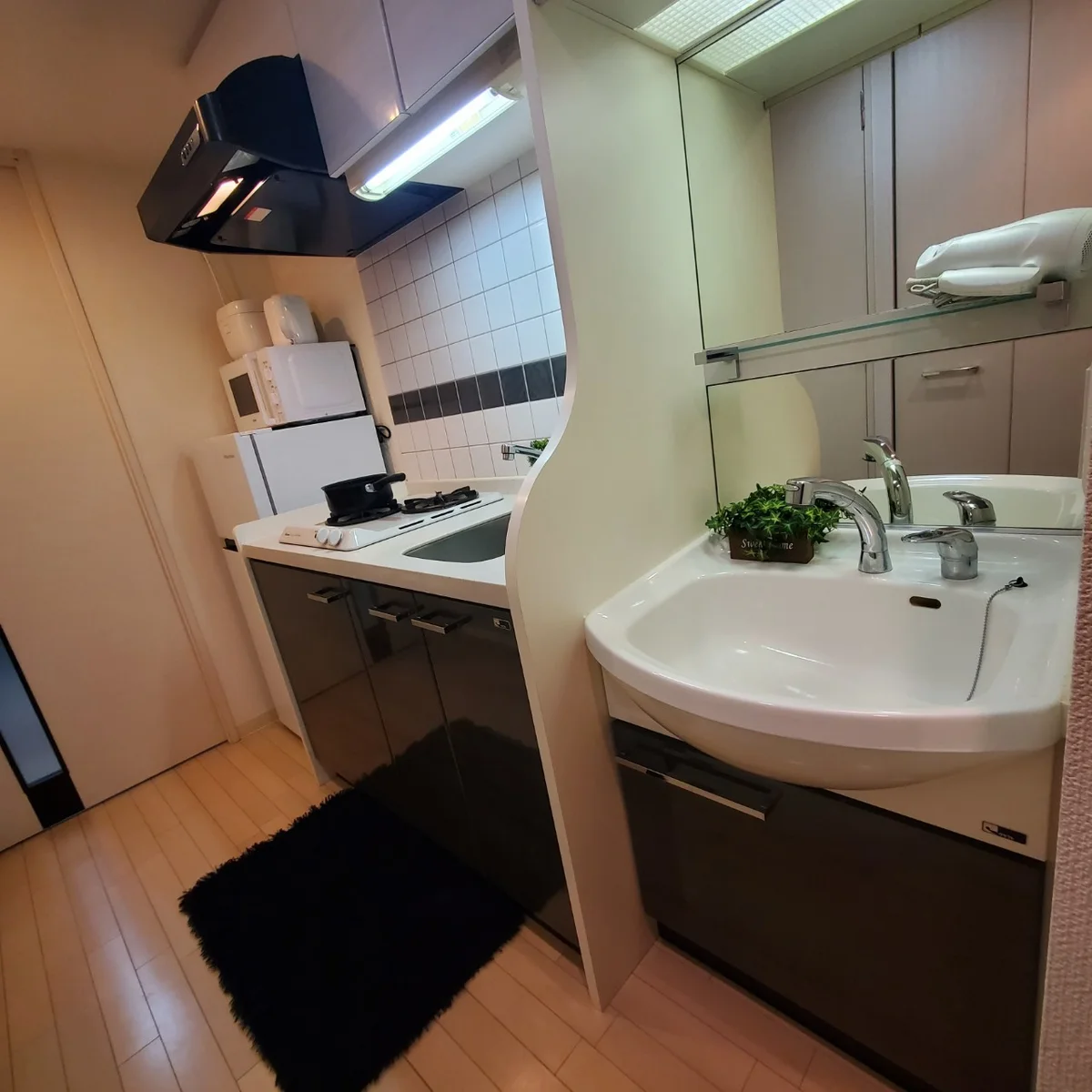 きれいな水回り♪独立洗面台もいいね♪