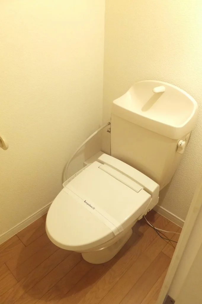 温水洗浄便座設置済み