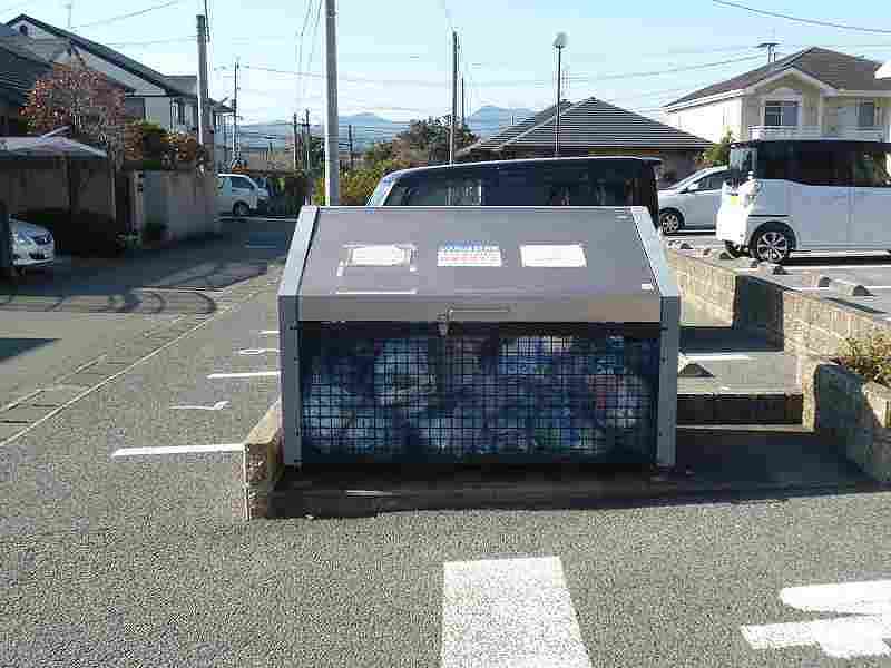 設備仕様は号室により異なる為、現況を優先致します。