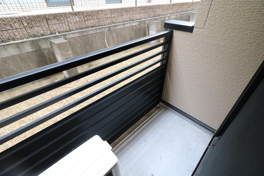 洗濯物が干しやすいバルコニー付き
