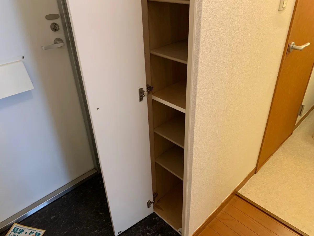 シューズボックス
