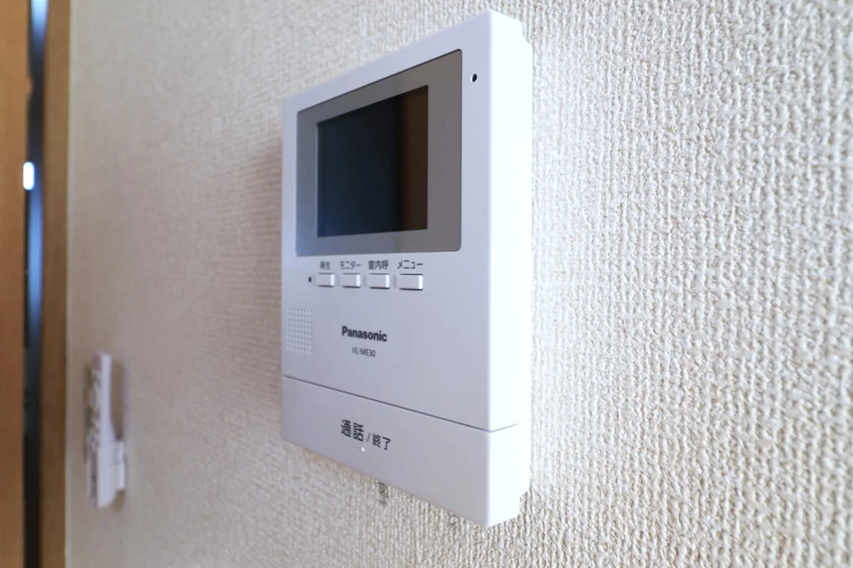 TVモニターホン付きで本人確認ができ　セキュリティー対策あり！