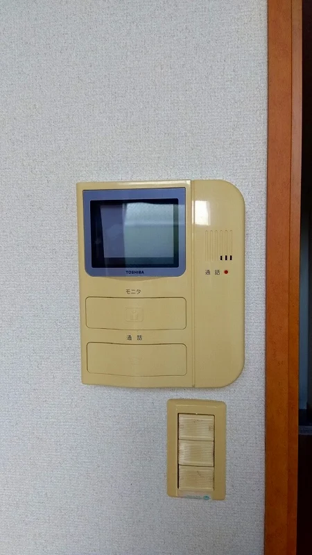 モニター付きインターホン