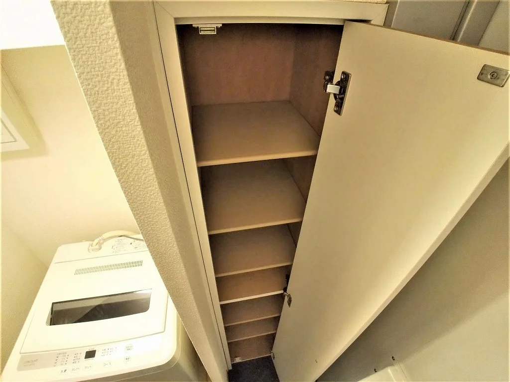 シューズボックス