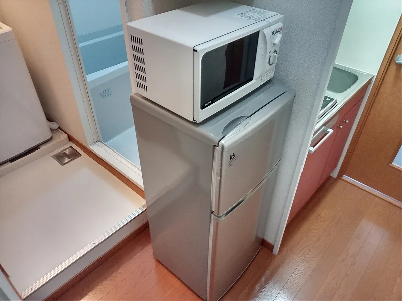 冷蔵庫、電子レンジ