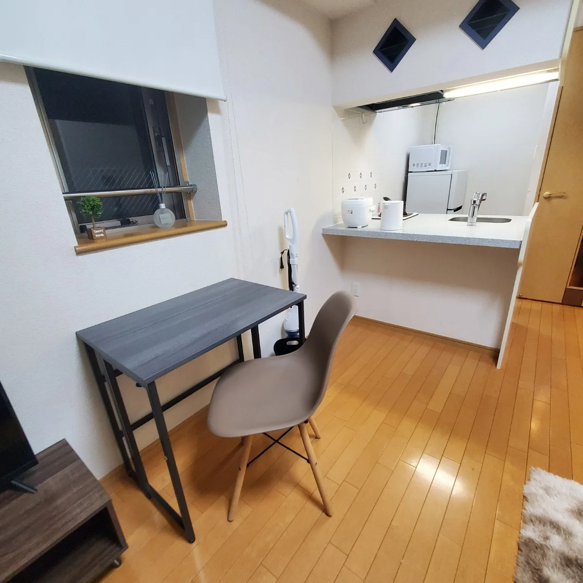 デスクセットもついております♪