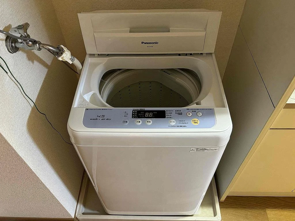 ※同タイプ部屋の写真となります（洗濯機）