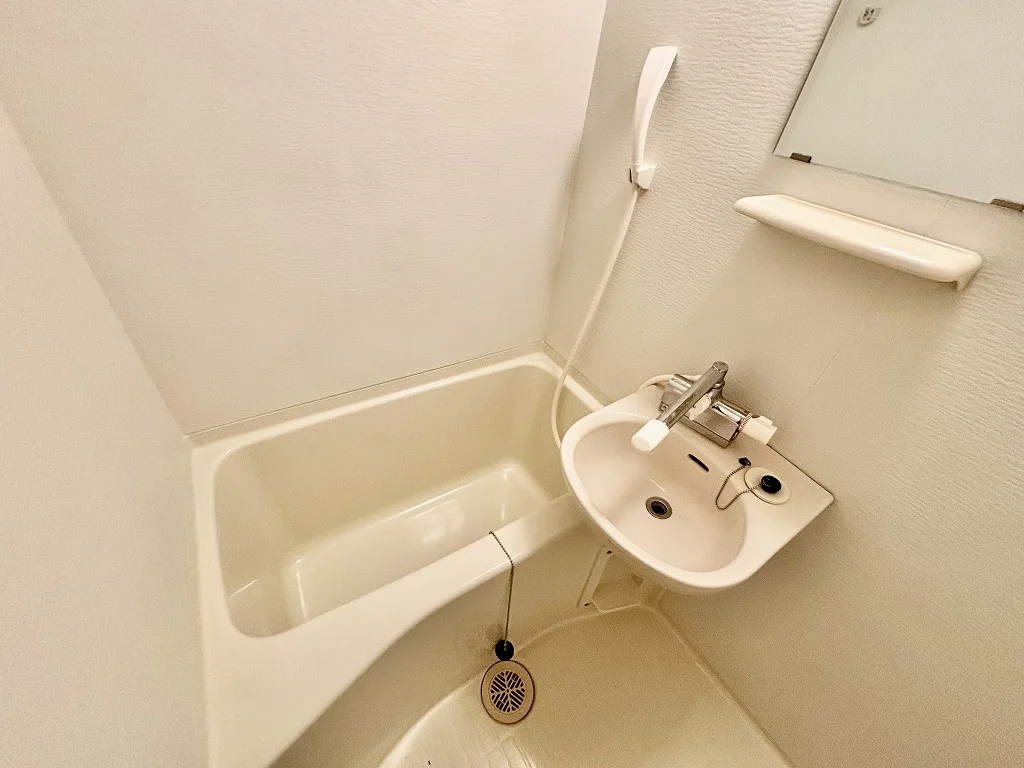 設備・仕様は号室により異なる為、現状を優先いたします。