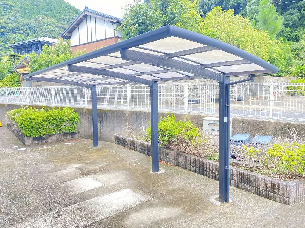 設備・仕様は号室により異なる為現況を優先致します。