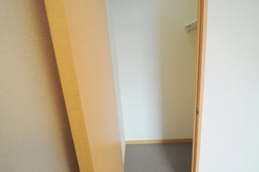 実際のお部屋と異なる場合がございます。