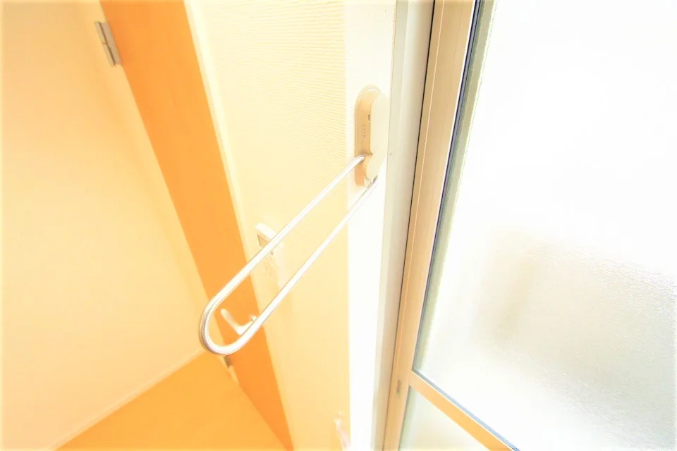 室内干し用の金具も付いています。意外と便利！