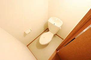 トイレと風呂は別々です（※画像は代表例です。）