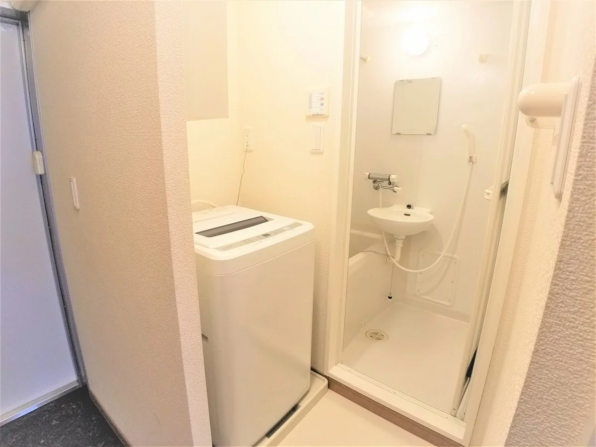 設備・使用は号室により異なる為、現況を優先致します。