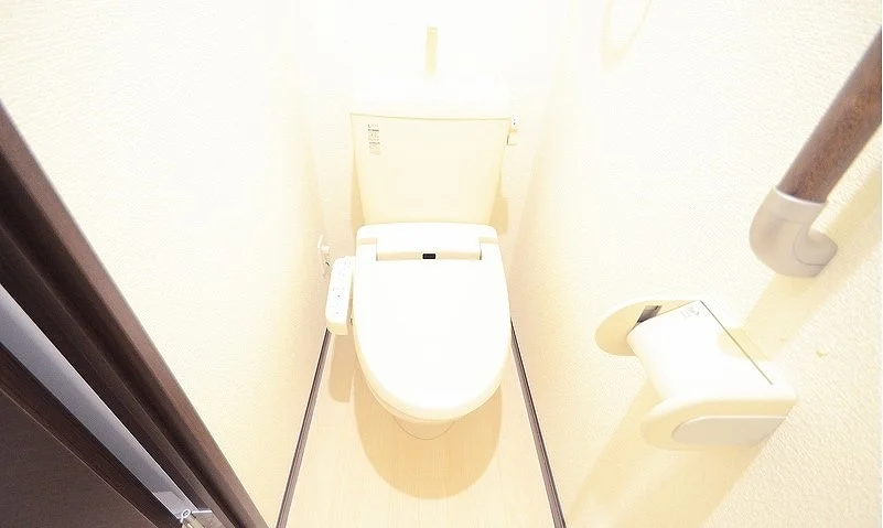 設備仕様は号室により異なる為、現況を優先とします。