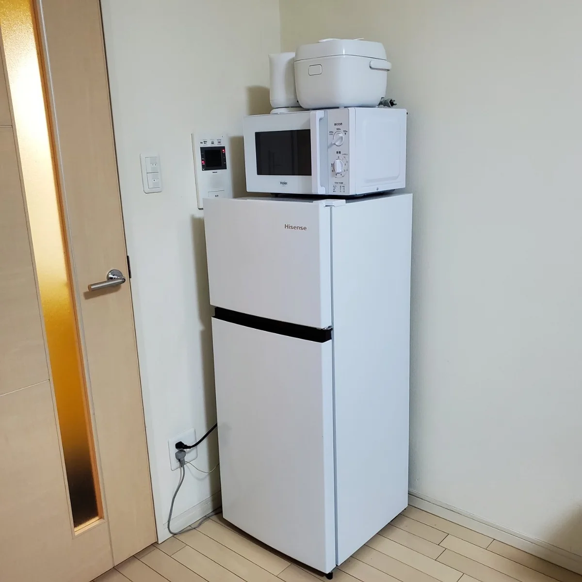 冷蔵庫、電子レンジ、ケトル完備♪