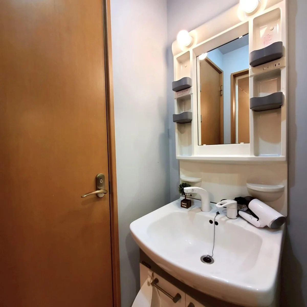 独立洗面台付き♪