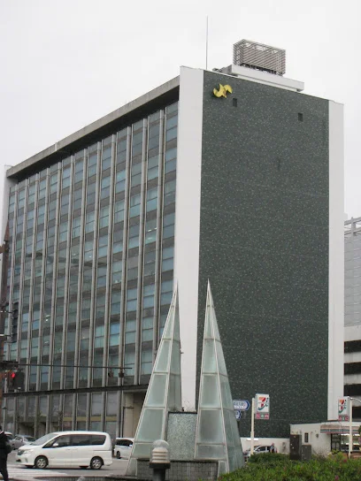 富山商工会議所まで徒歩11分