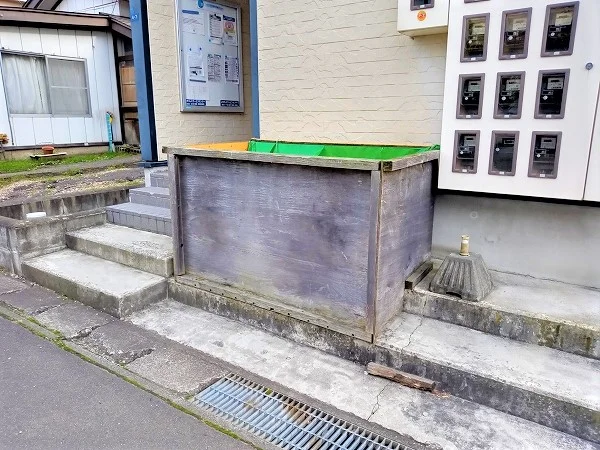 ごみ置き場