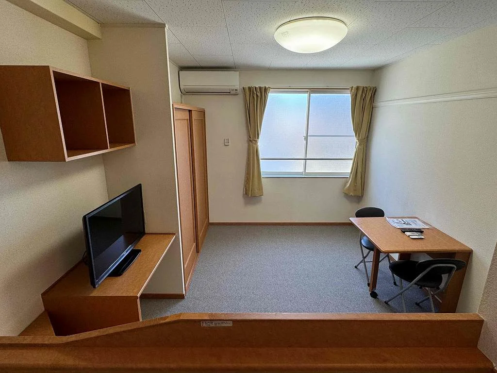 ※同タイプ部屋の写真となります