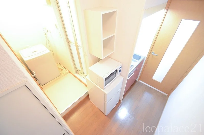 同シリーズの類似となります。現況を優先致します。