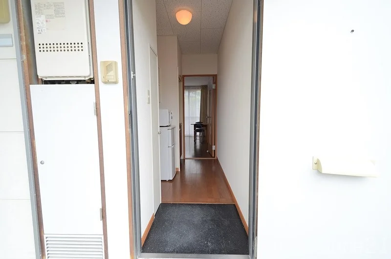 同シリーズの類似となります。現況を優先致します。