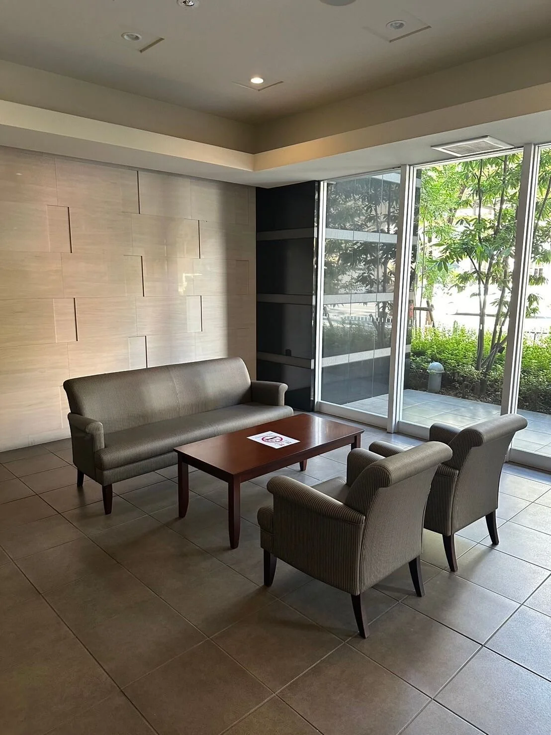 ソファーもあります♪