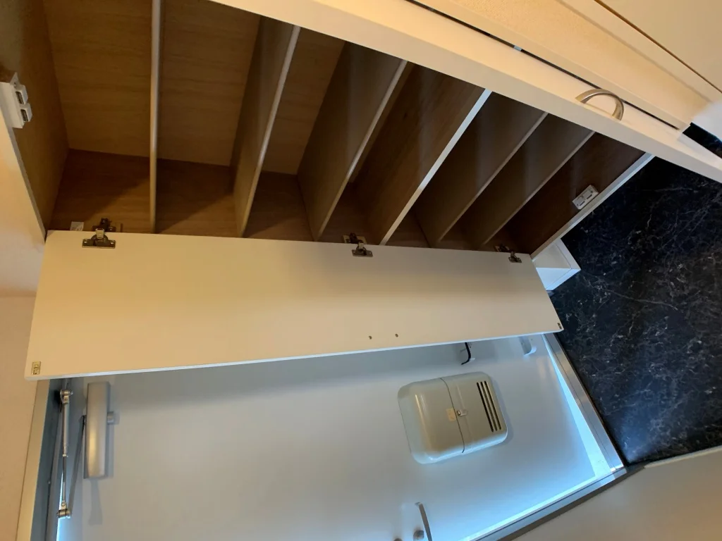 シューズボックス