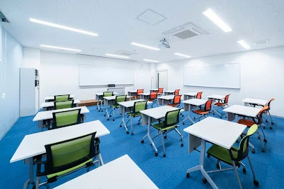 北陸ビジネス福祉専門学校３号館まで徒歩4分