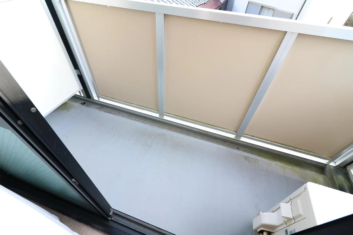 洗濯物が干しやすいバルコニー付き