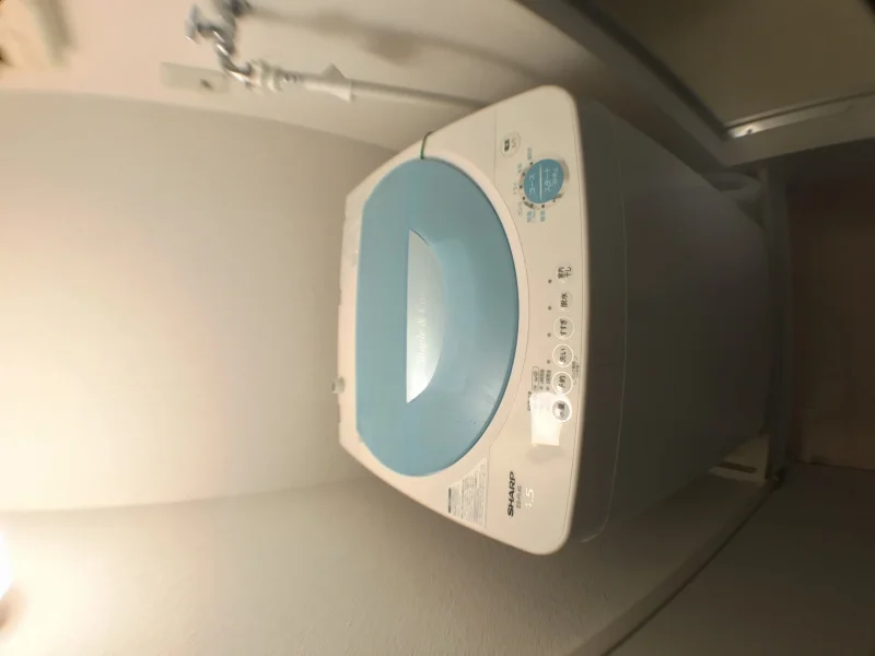 部屋により違いはありますが家具家電付きです。