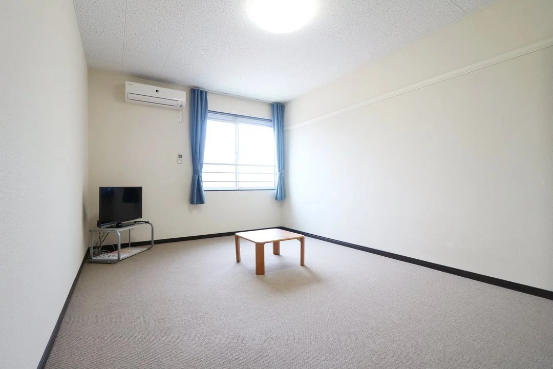 大型家具家電付きにより初めての一人暮らしの方も安心！