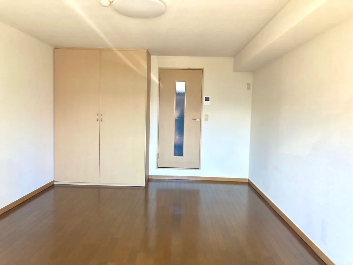 設備仕様は号室により異なる為、現況を優先致します。