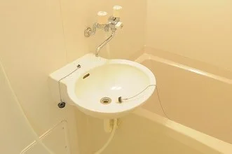 設備・使用は号室により異なる為、現況を優先致します。