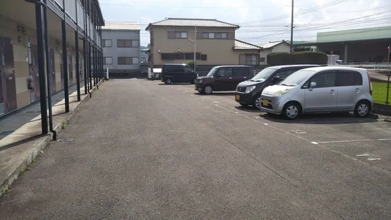 設備・仕様は号室により異なる為、現況を優先致します。