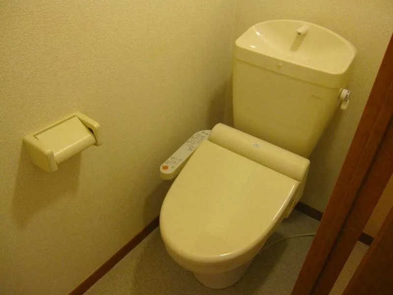 バス、トイレ別です。