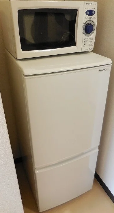 冷蔵庫、電子レンジのメーカーは各部屋異なる場合があります