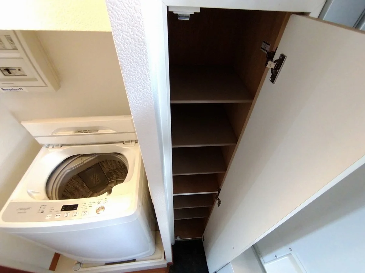 シューズボックス