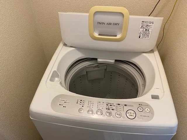 設備仕様は号室により異なる為、現況を優先致します。