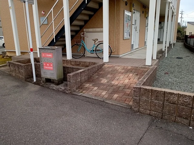 写真と現状が異なる場合は現状を優先します。