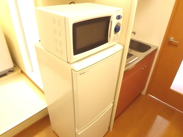 この他にもエアコン、洗濯機も付いてます！