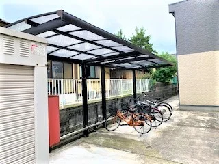 屋根付き駐輪場